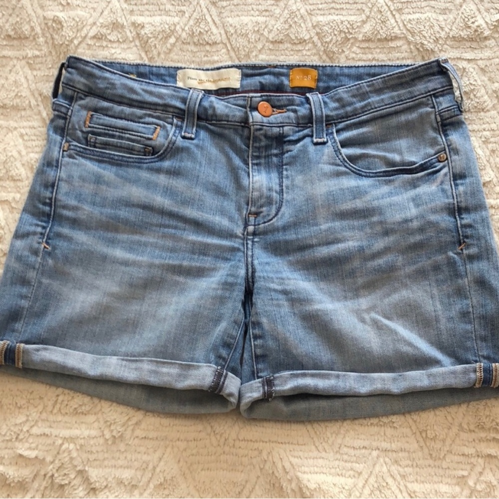 Pilcro mix-rise jean shorts